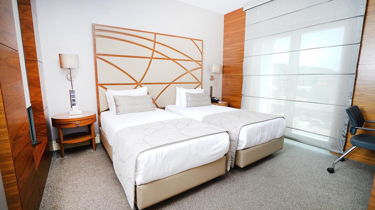 Cevahir Hotel Istanbul Asia Istambul Exterior foto A bedroom