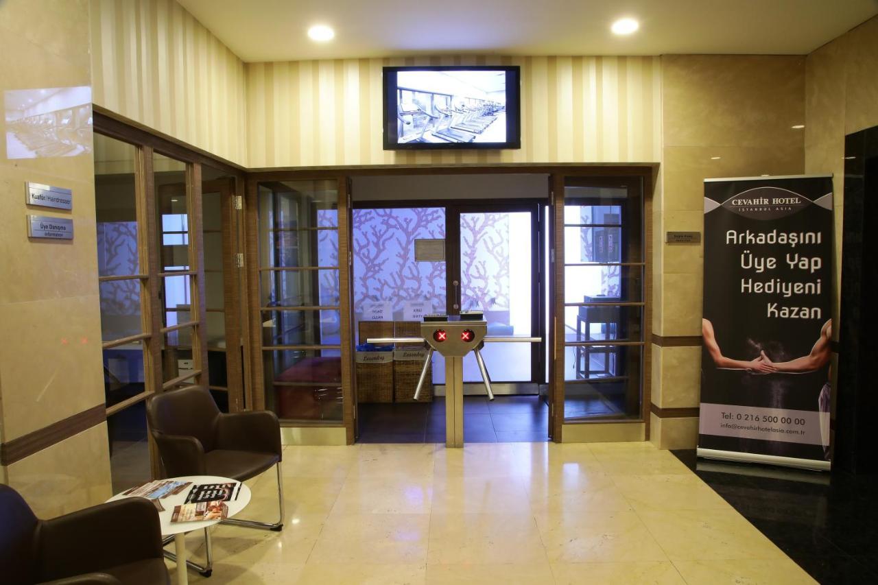 Cevahir Hotel Istanbul Asia Istambul Exterior foto Entrance to the club